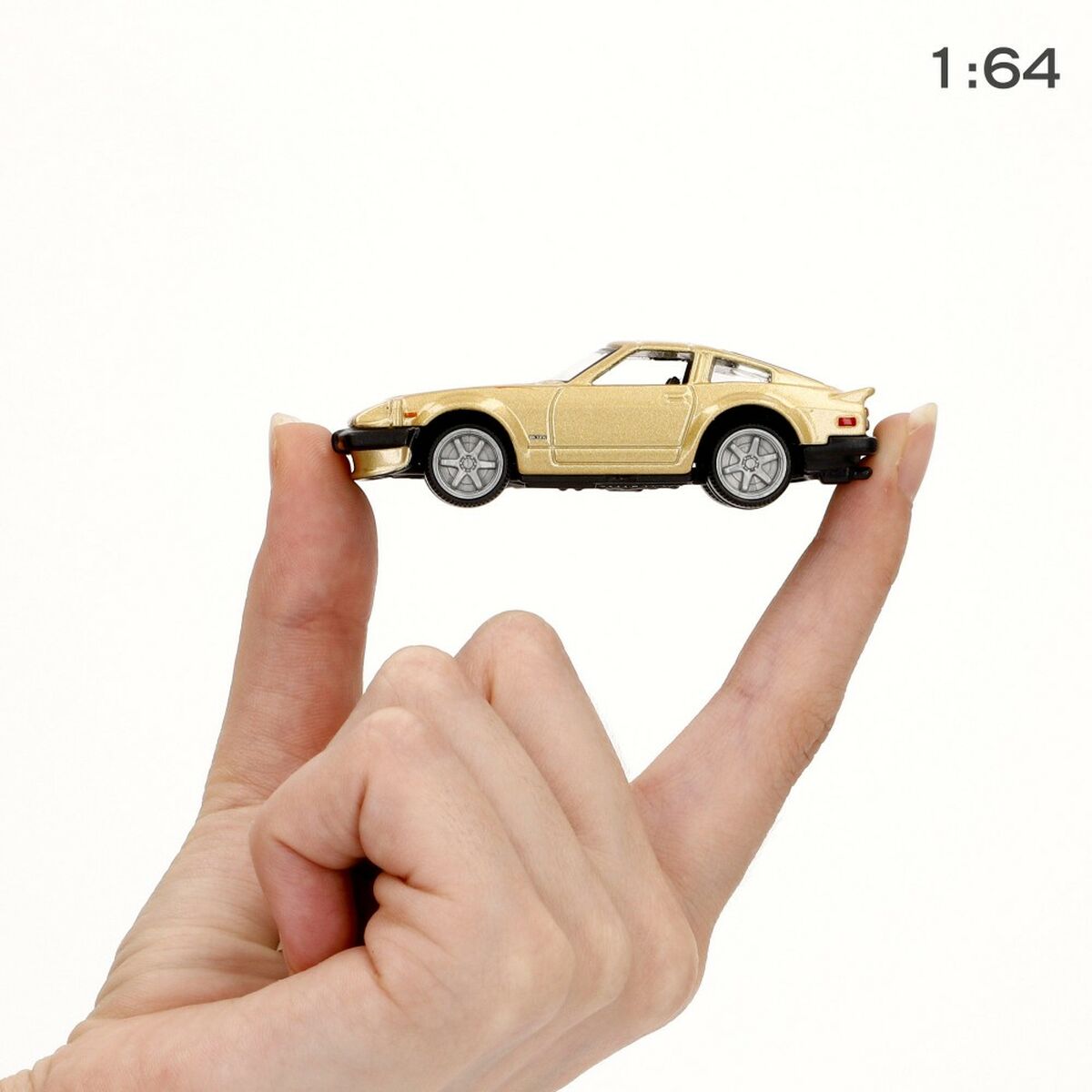 V2H3683BB9897601BF01DE0A325D11821CAR5746366P3